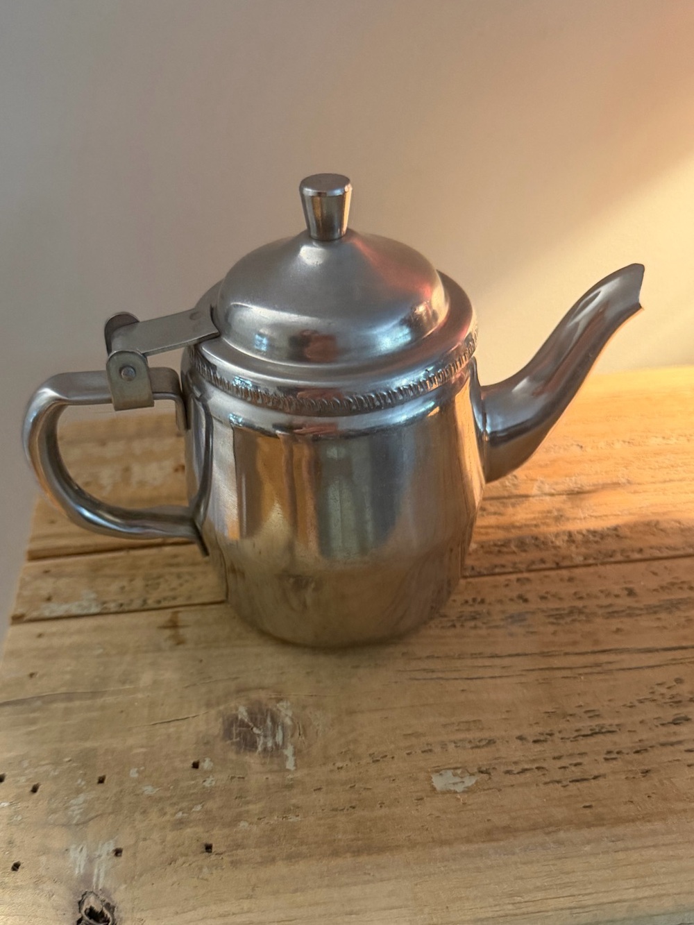 Classic Stainless Steel Teapot - Silver